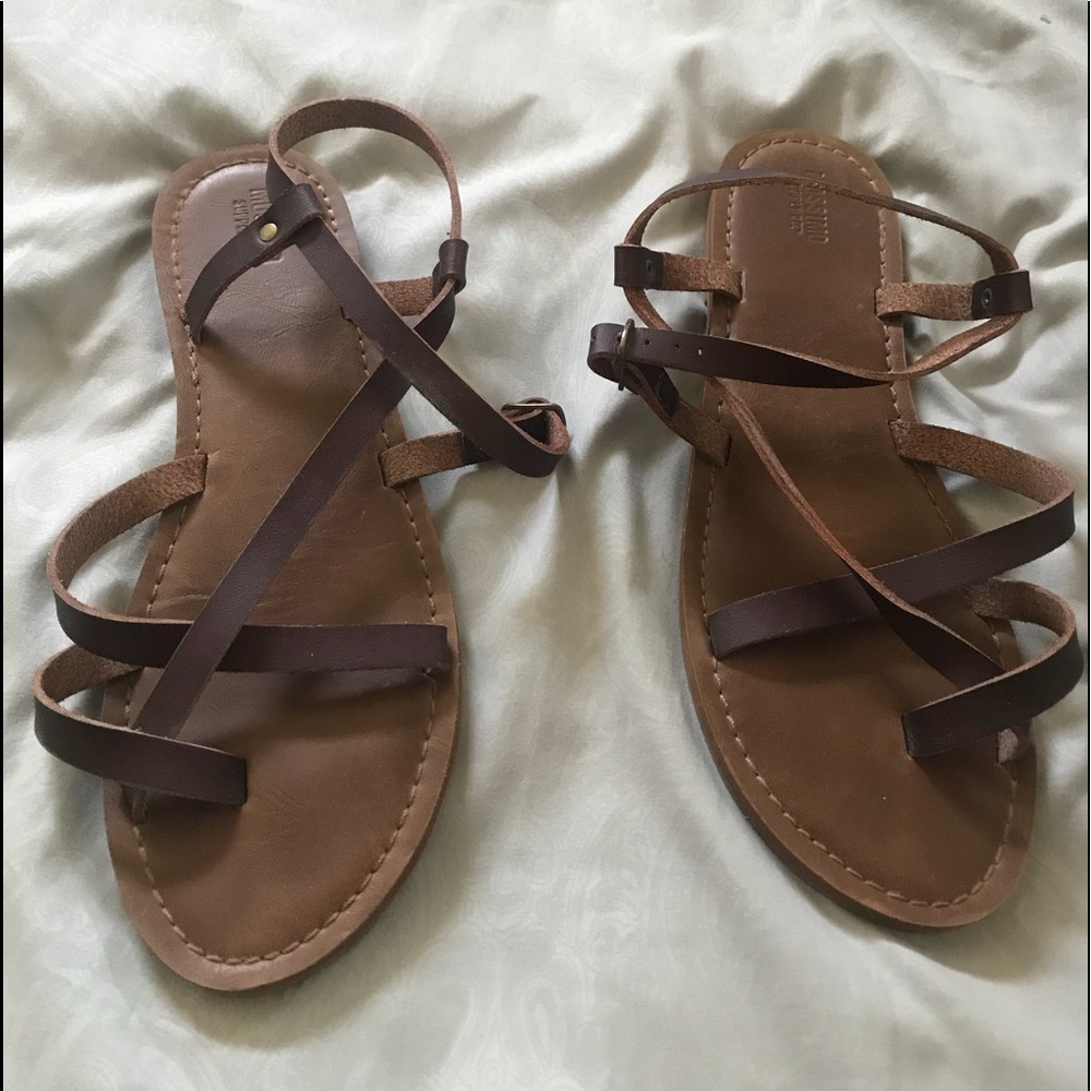 Brown Sandals - Perfect for summer